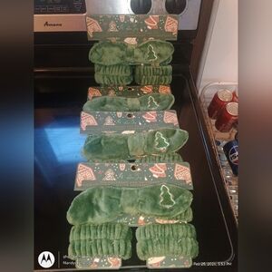 Green Christmas Tree Headbands and Socks Set New